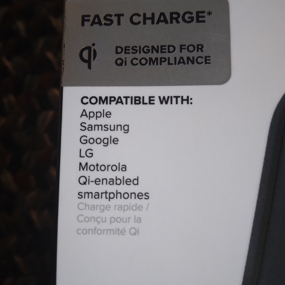 *Mophie* 15W wireless charging stand *fast charge* - Picture 2 of 3
